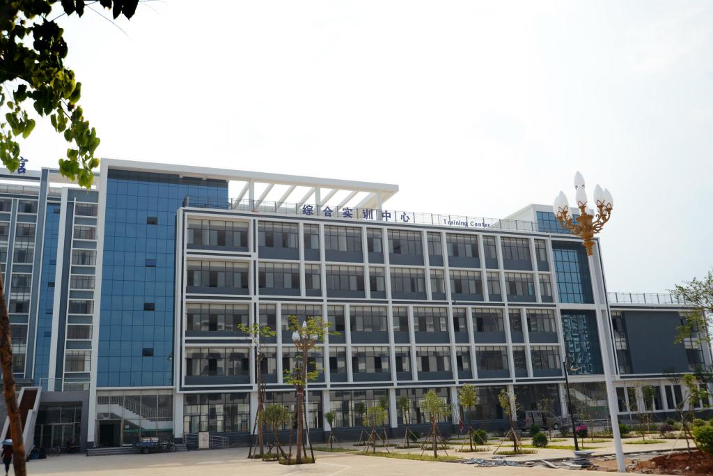 红河卫生职业学院&mdash;&mdash;综合实训楼