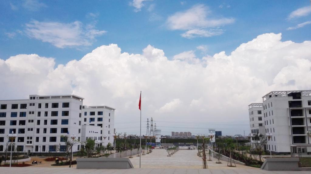 红河卫生职业学院&mdash;&mdash;校园风光